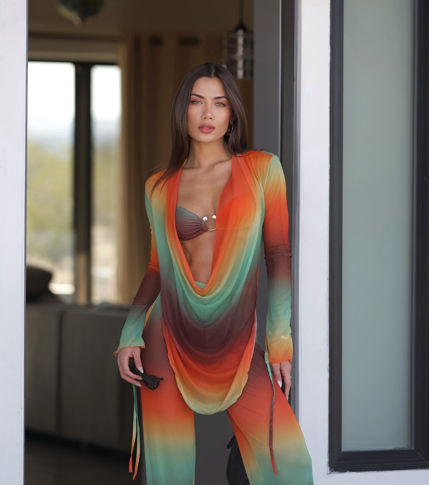 Set De Pantalón Summer Muse Cowl Neck Mesh Cover Up - Multicolor.