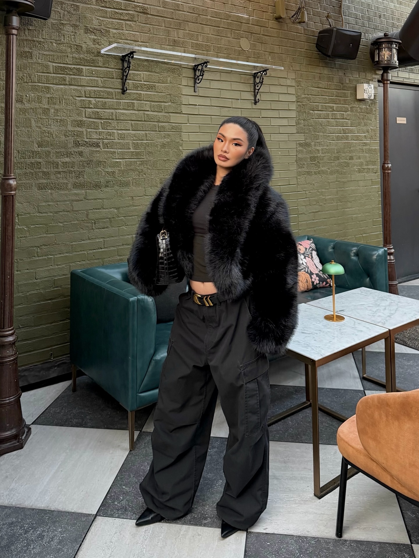 Moscow Fur Coat - Black.